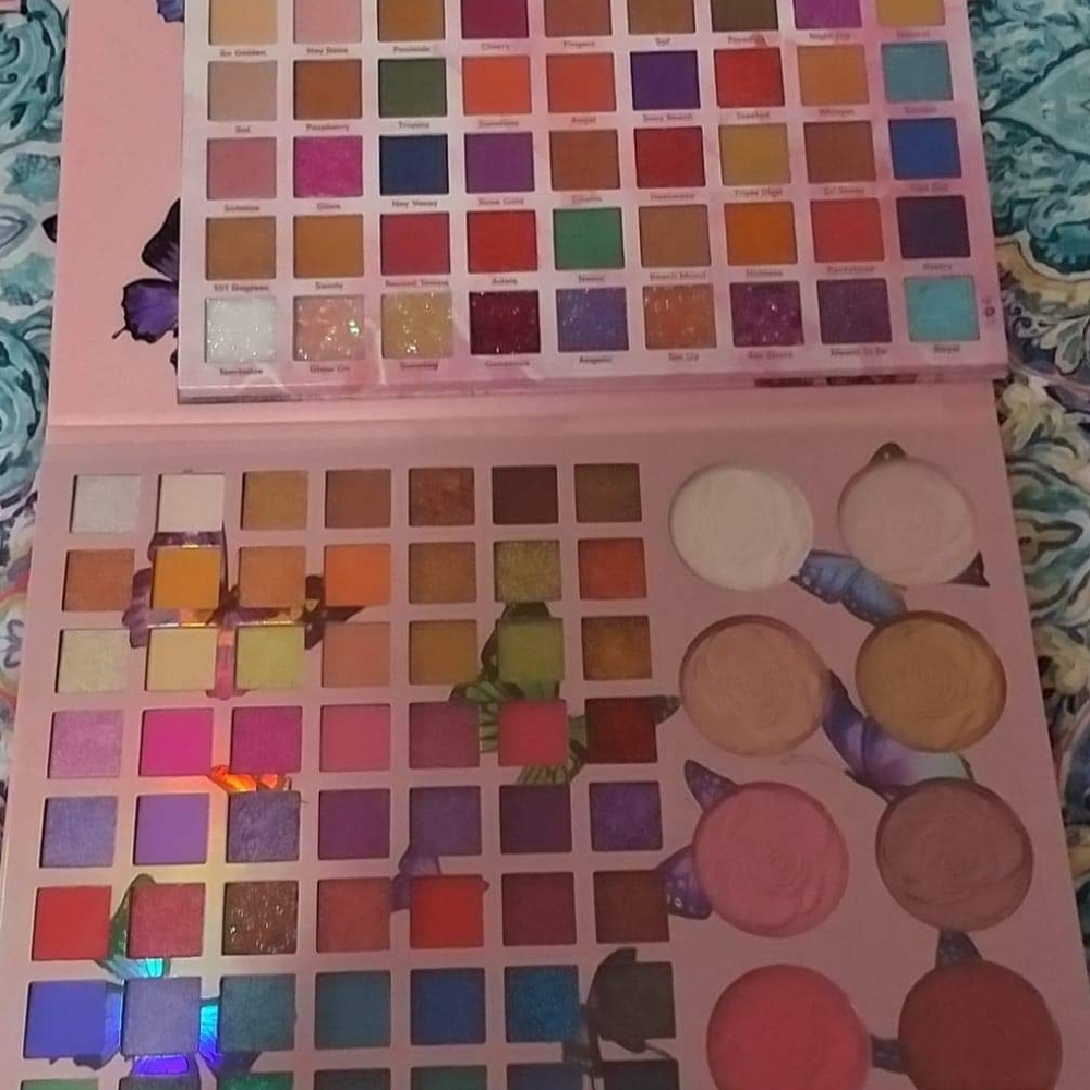 makeup pallets - Picture 3 of 6